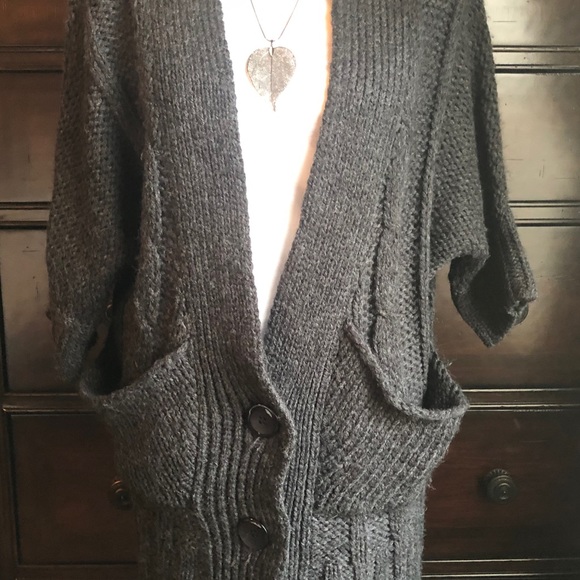 Costa Blanca cardigan sweater - Picture 2 of 6